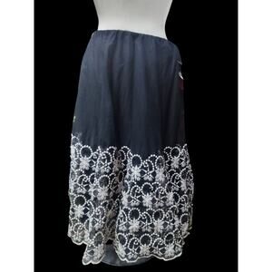 Style and Co size 3X Victoria women's tulle overlay midi black skirt